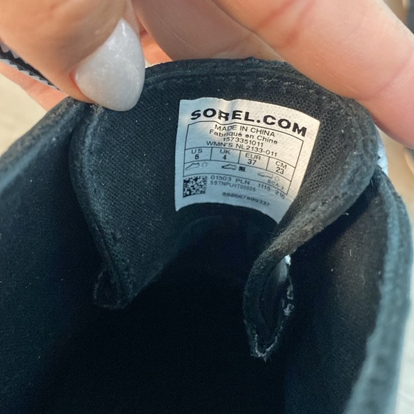 Sorel Women's Out N About Leather Rain Snow Boot Snow Boot - US6 - Picture 7 of 9